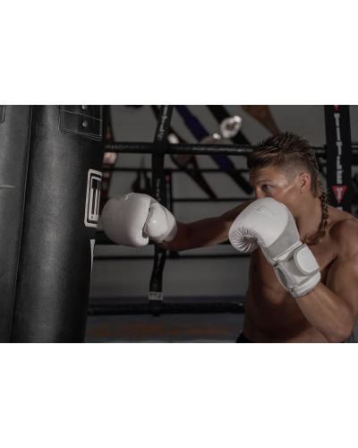 Мешок для бокса TITLE Boxing Professional Choice 125lb