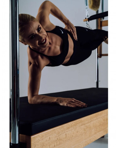 Кадилак для пілатесу ROUND Studio Pro з натурального дерева