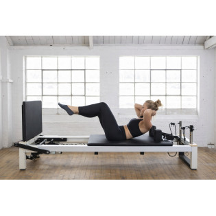 Jump Board: кардио-пилатес на реформере — для кого и зачем