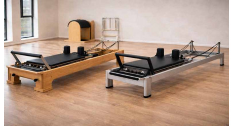 Дерево vs металл в оборудовании для пилатеса: плюсы, минусы, долговечность